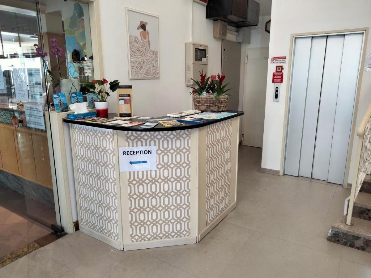 Hotel Stiefel Lignano Sabbiadoro Ngoại thất bức ảnh