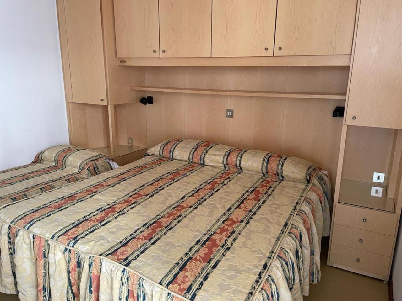 Hotel Stiefel Lignano Sabbiadoro Phòng bức ảnh